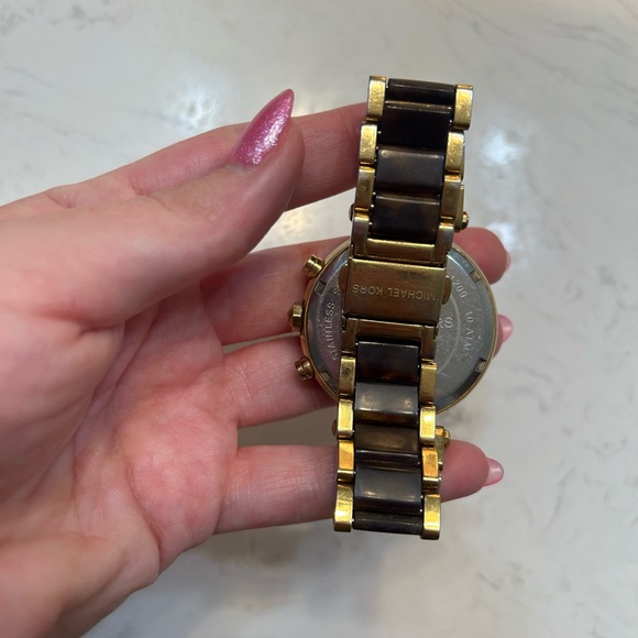 Michael Kor’s watch - Picture 3 of 4